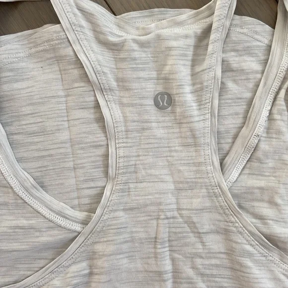Lululemon Heathered White Racerback Tank - Picture 5 of 5
